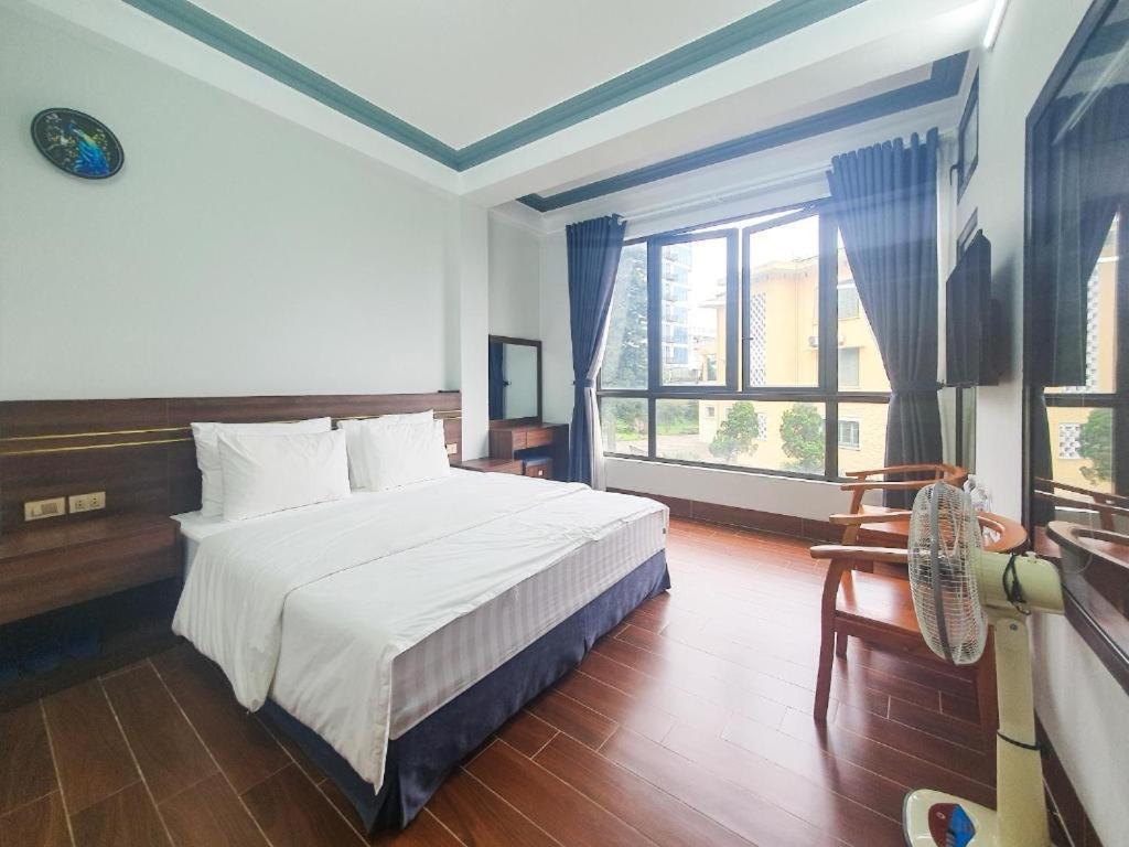 Khach San Hung Trang Hotel Tam Ðảo Buitenkant foto