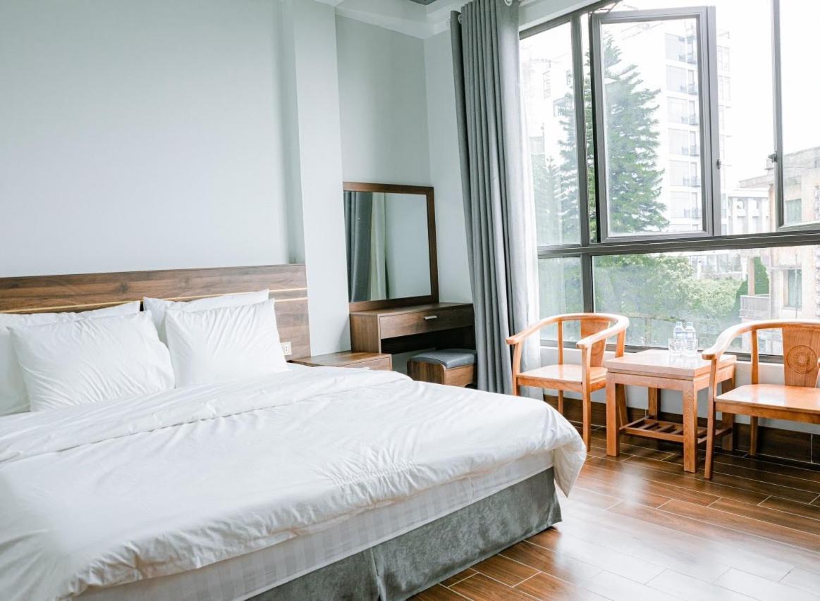 Khach San Hung Trang Hotel Tam Ðảo Buitenkant foto